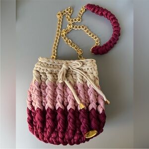 Macrame bucket bag